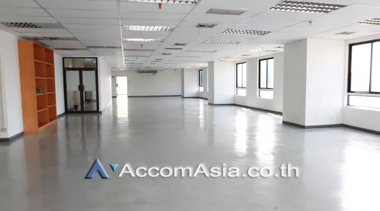  1  Office Space For Rent in Phaholyothin ,Bangkok MRT Phahon Yothin at Elephant Building AA18764